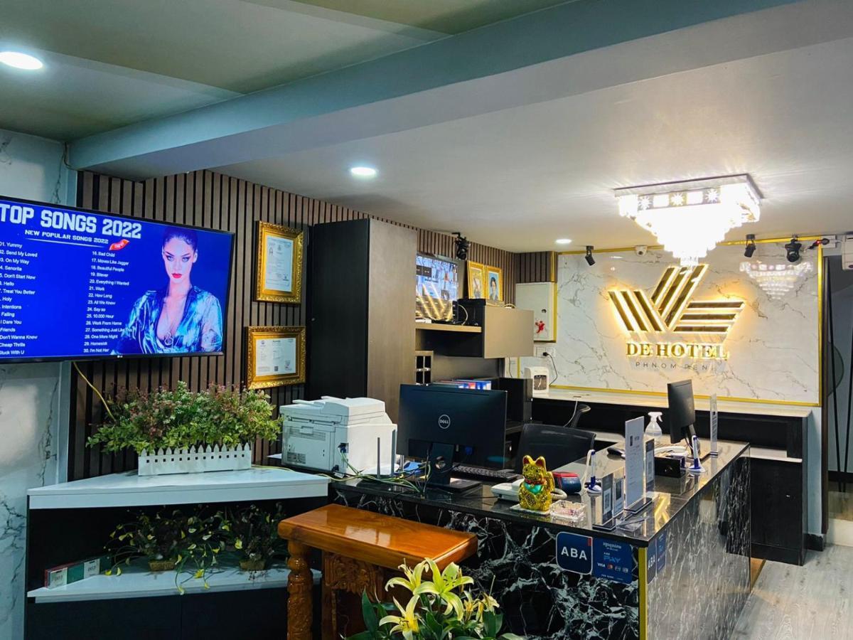 De Hotel Phnom Penh Dış mekan fotoğraf