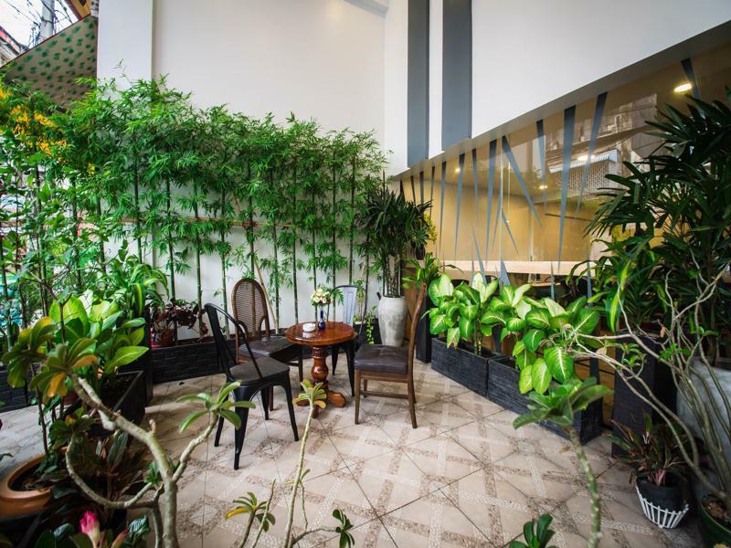 De Hotel Phnom Penh Dış mekan fotoğraf