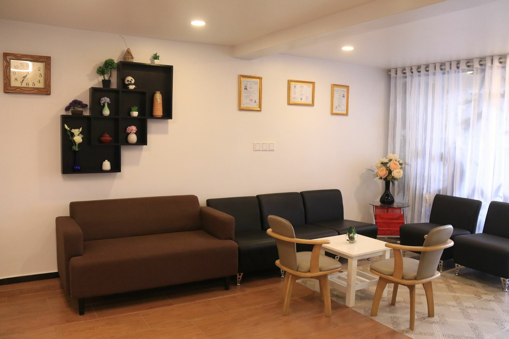 De Hotel Phnom Penh Dış mekan fotoğraf